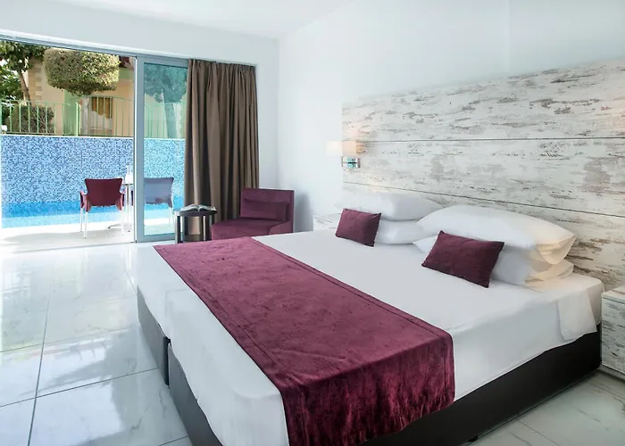 Отель Freij & (adults Only) 4*