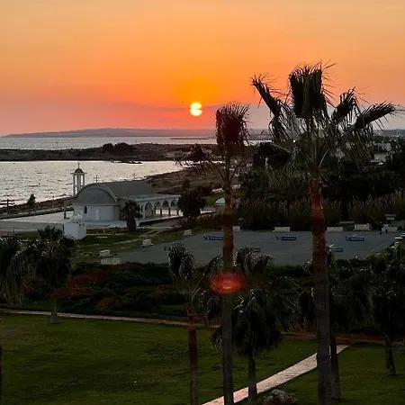 Ξενοδοχείο Freij & (adults Only) 4*