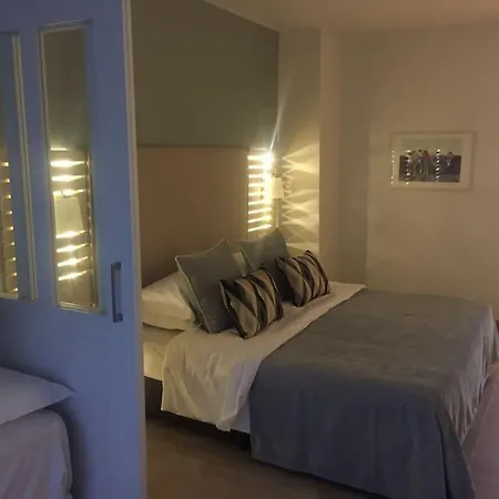 Hotel Freij & - Adults Only 4*