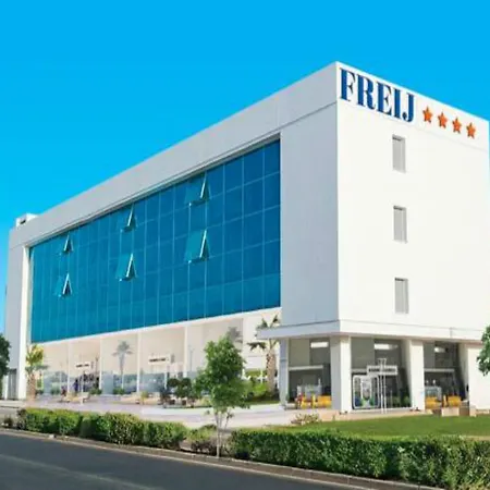 Freij & - Adults Only 4*