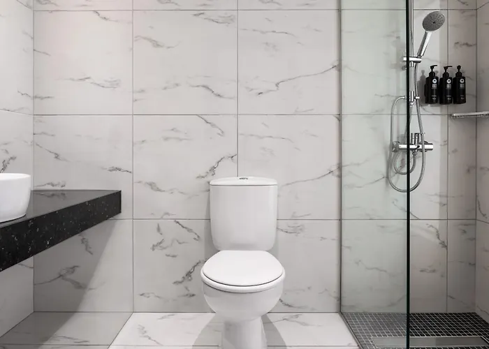 Freij & (adults Only)